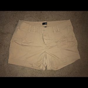 A.n.a size 14 khaki shorts
